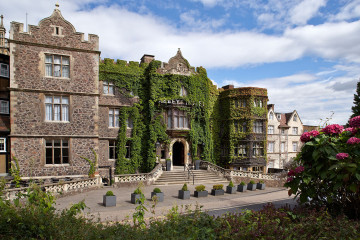The-Abbey-Hotel-2